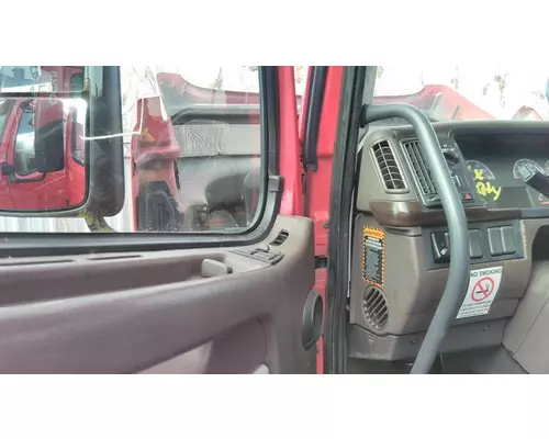 VOLVO VNL 1999-2025 DOOR ASSEMBLY, FRONT