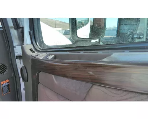 VOLVO VNL 1999-2025 DOOR ASSEMBLY, FRONT