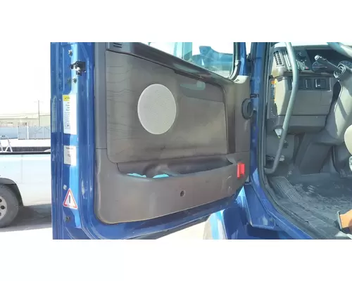 VOLVO VNL 1999-2025 DOOR ASSEMBLY, FRONT