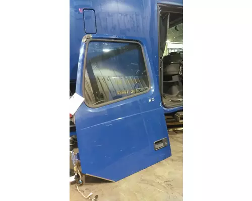 VOLVO VNL 1999-2025 DOOR ASSEMBLY, FRONT
