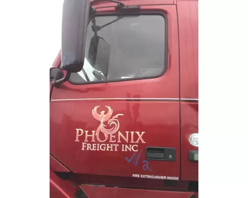 VOLVO VNL 1999-2025 DOOR ASSEMBLY, FRONT