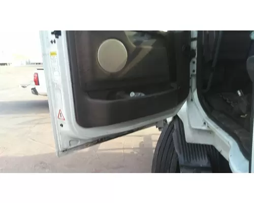 VOLVO VNL 1999-2025 DOOR ASSEMBLY, FRONT