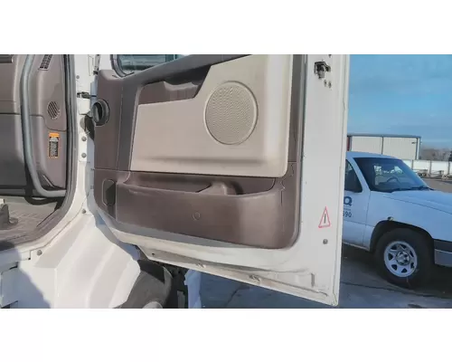 VOLVO VNL 1999-2025 DOOR ASSEMBLY, FRONT