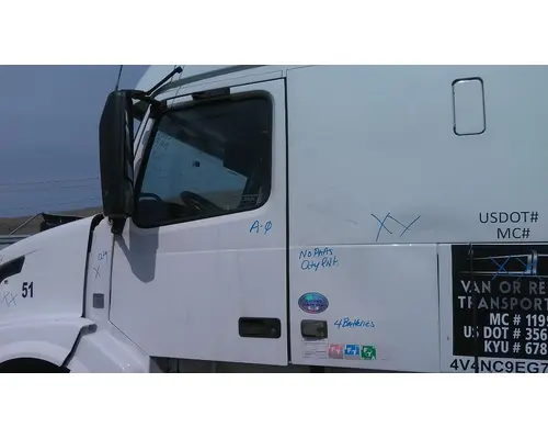 VOLVO VNL 1999-2025 DOOR ASSEMBLY, FRONT