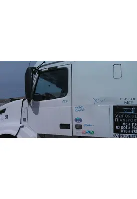 VOLVO VNL 1999-2025 DOOR ASSEMBLY, FRONT