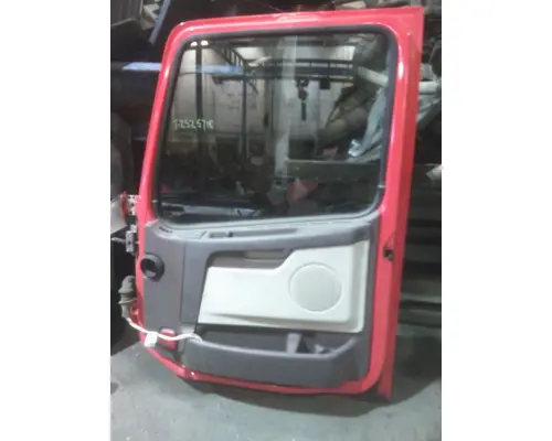 VOLVO VNL 1999-2025 DOOR ASSEMBLY, FRONT