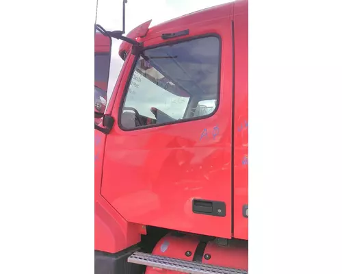 VOLVO VNL 1999-2025 DOOR ASSEMBLY, FRONT