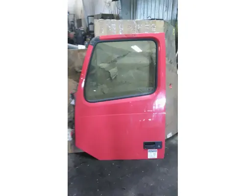 VOLVO VNL 1999-2025 DOOR ASSEMBLY, FRONT