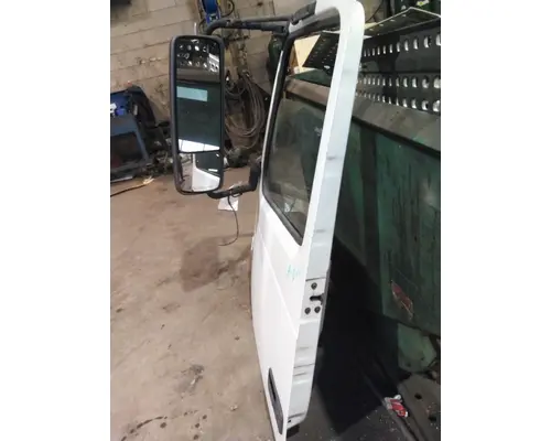 VOLVO VNL 1999-2025 DOOR ASSEMBLY, FRONT