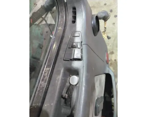 VOLVO VNL 1999-2025 DOOR ASSEMBLY, FRONT