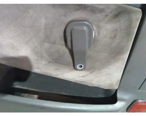 VOLVO VNL 1999-2025 DOOR ASSEMBLY, FRONT