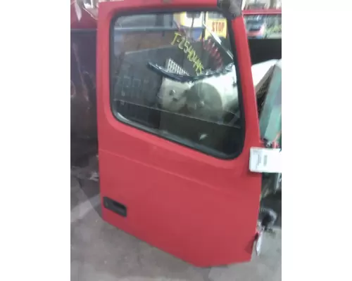 VOLVO VNL 1999-2025 DOOR ASSEMBLY, FRONT
