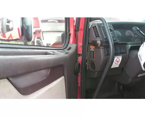 VOLVO VNL 1999-2025 DOOR ASSEMBLY, FRONT
