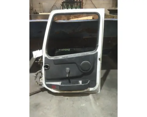 VOLVO VNL 1999-2025 DOOR ASSEMBLY, FRONT