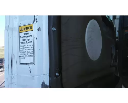 VOLVO VNL 1999-2025 DOOR ASSEMBLY, FRONT