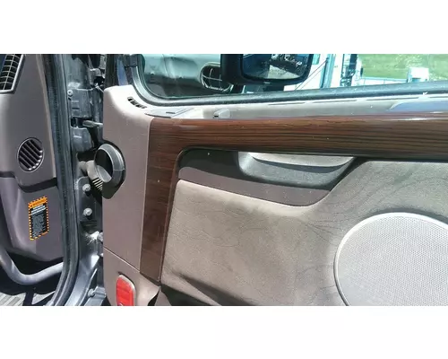 VOLVO VNL 1999-2025 DOOR ASSEMBLY, FRONT