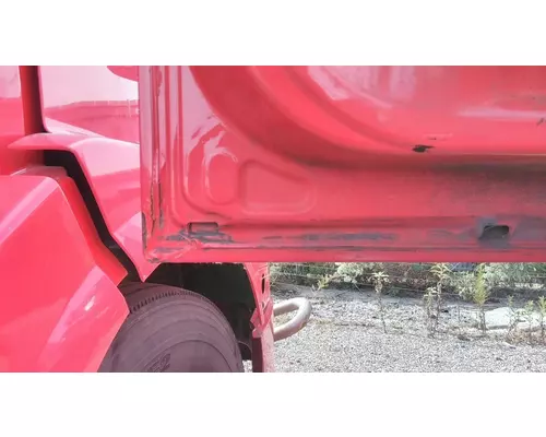VOLVO VNL 1999-2025 DOOR ASSEMBLY, FRONT