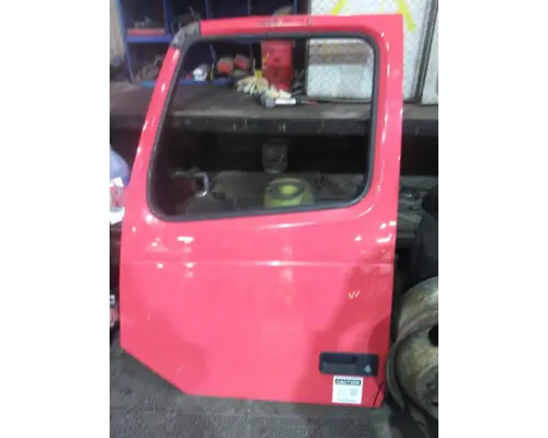 VOLVO VNL 1999-2025 DOOR ASSEMBLY, FRONT