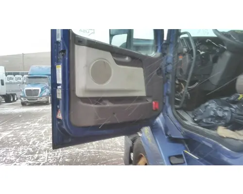 VOLVO VNL 1999-2025 DOOR ASSEMBLY, FRONT