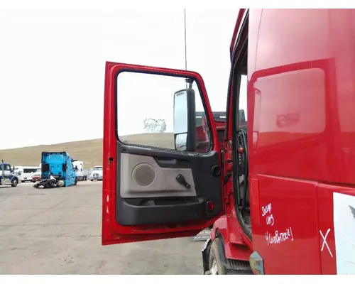 VOLVO VNL 1999-2025 DOOR ASSEMBLY, FRONT