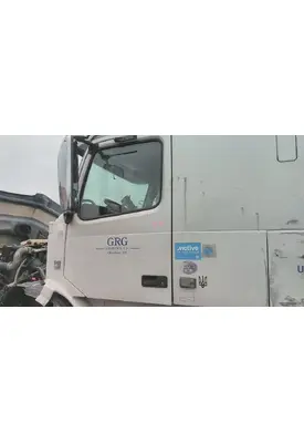 VOLVO VNL 1999-2025 DOOR ASSEMBLY, FRONT