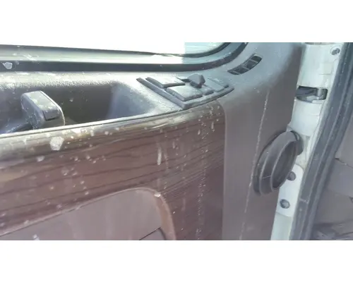 VOLVO VNL 1999-2025 DOOR ASSEMBLY, FRONT