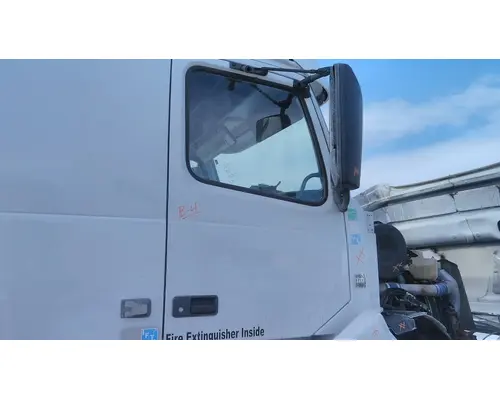VOLVO VNL 1999-2025 DOOR ASSEMBLY, FRONT