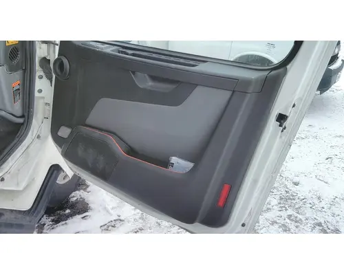 VOLVO VNL 1999-2025 DOOR ASSEMBLY, FRONT