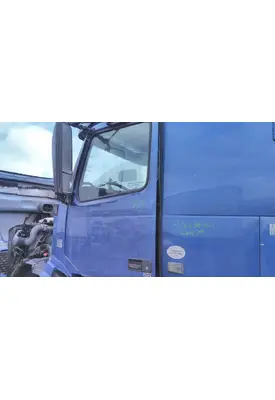 VOLVO VNL 1999-2025 DOOR ASSEMBLY, FRONT