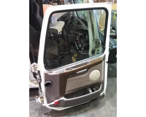 VOLVO VNL 1999-2025 DOOR ASSEMBLY, FRONT