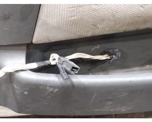 VOLVO VNL 1999-2025 DOOR ASSEMBLY, FRONT
