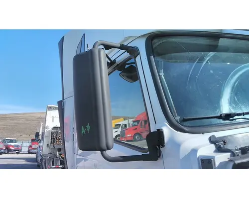 VOLVO VNL 1999-2025 DOOR ASSEMBLY, FRONT