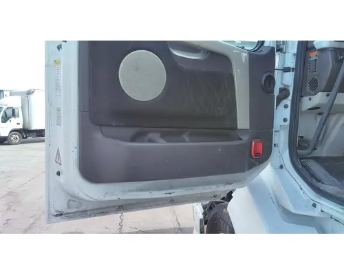 VOLVO VNL 1999-2025 DOOR ASSEMBLY, FRONT