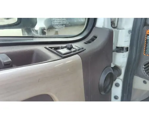 VOLVO VNL 1999-2025 DOOR ASSEMBLY, FRONT