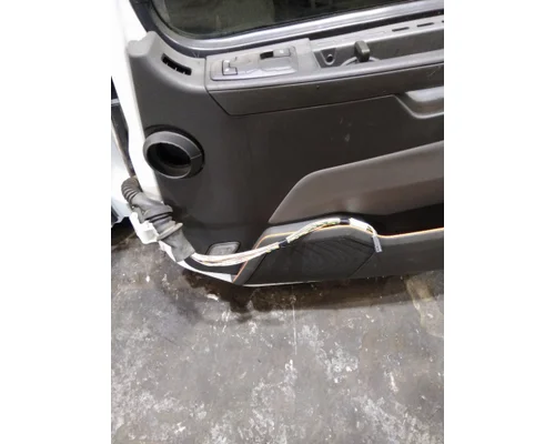 VOLVO VNL 1999-2025 DOOR ASSEMBLY, FRONT
