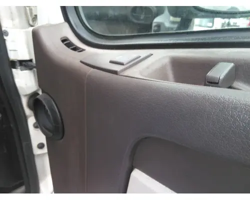 VOLVO VNL 1999-2025 DOOR ASSEMBLY, FRONT