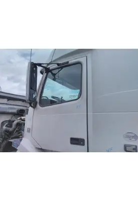 VOLVO VNL 1999-2025 DOOR ASSEMBLY, FRONT