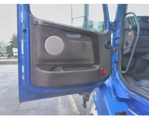 VOLVO VNL 1999-2025 DOOR ASSEMBLY, FRONT