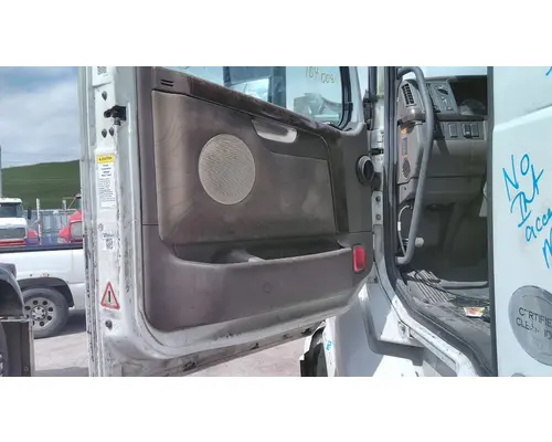 VOLVO VNL 1999-2025 DOOR ASSEMBLY, FRONT