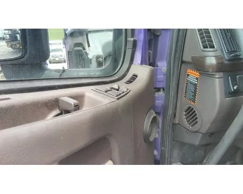 VOLVO VNL 1999-2025 DOOR ASSEMBLY, FRONT