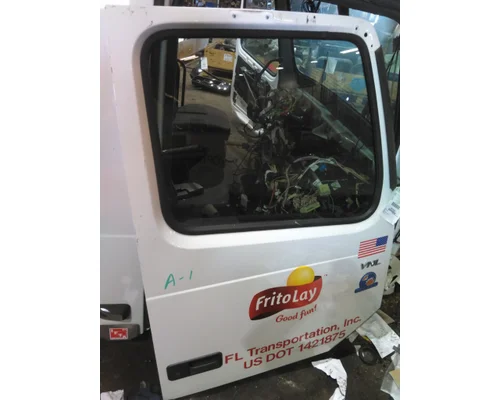 VOLVO VNL 1999-2025 DOOR ASSEMBLY, FRONT