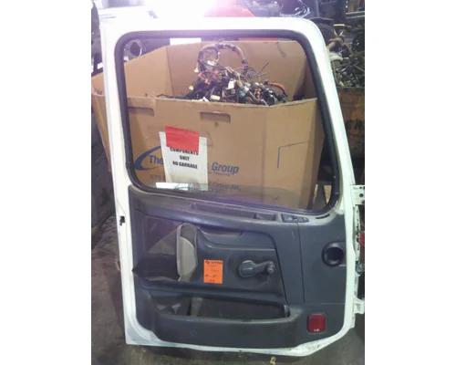 VOLVO VNL 1999-2025 DOOR ASSEMBLY, FRONT