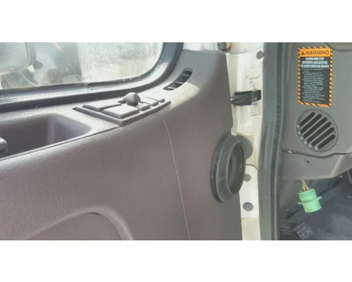 VOLVO VNL 1999-2025 DOOR ASSEMBLY, FRONT