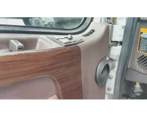 VOLVO VNL 1999-2025 DOOR ASSEMBLY, FRONT