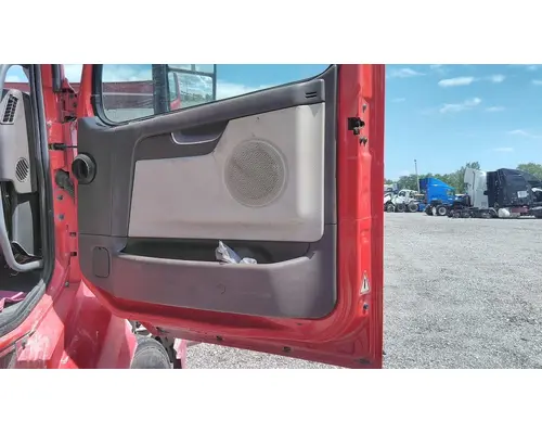 VOLVO VNL 1999-2025 DOOR ASSEMBLY, FRONT