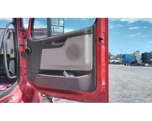 VOLVO VNL 1999-2025 DOOR ASSEMBLY, FRONT