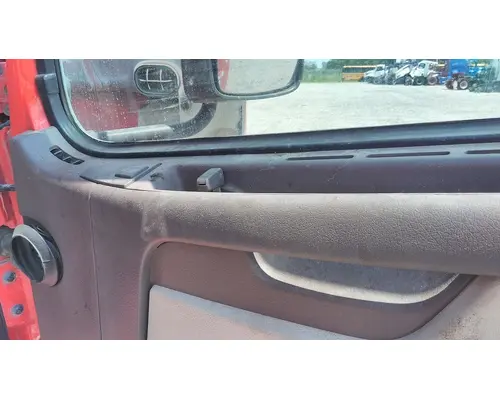 VOLVO VNL 1999-2025 DOOR ASSEMBLY, FRONT