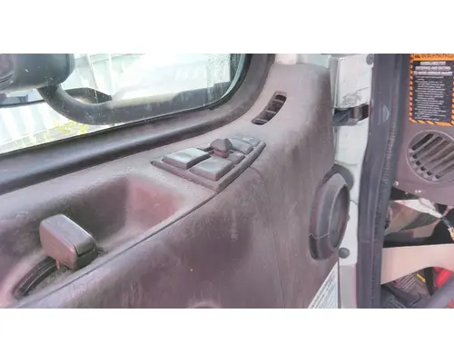VOLVO VNL 1999-2025 DOOR ASSEMBLY, FRONT