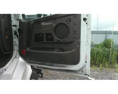 VOLVO VNL 1999-2025 DOOR ASSEMBLY, FRONT