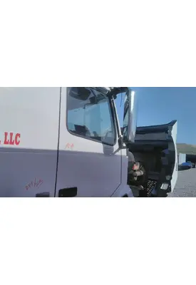 VOLVO VNL 1999-2025 DOOR ASSEMBLY, FRONT